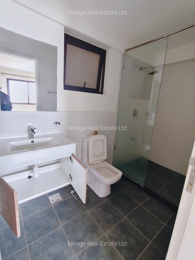 2 Bed Apartment with Swimming Pool in Garden Estate - 6