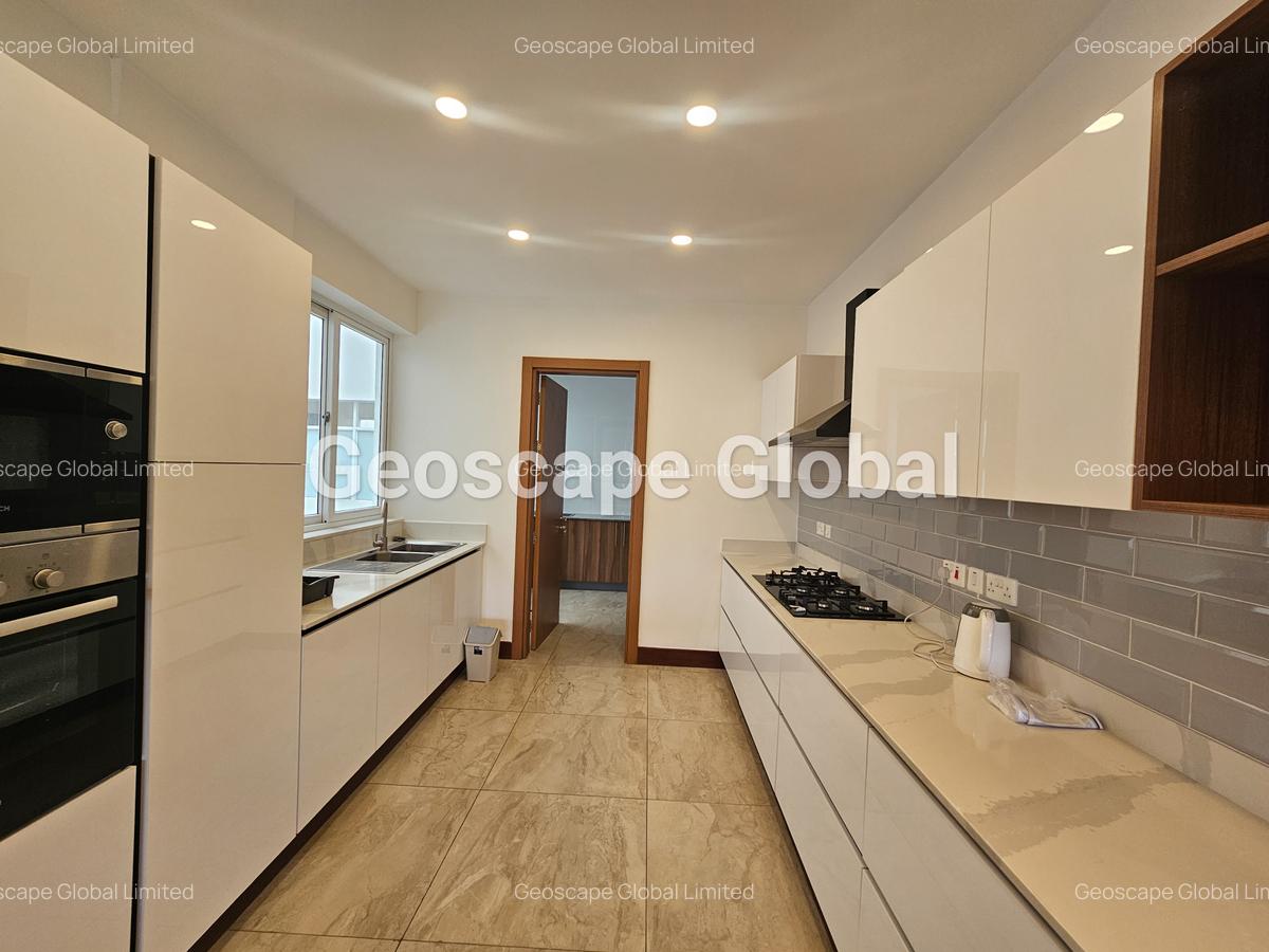 Furnished 3 Bed Apartment with En Suite in Parklands - 8