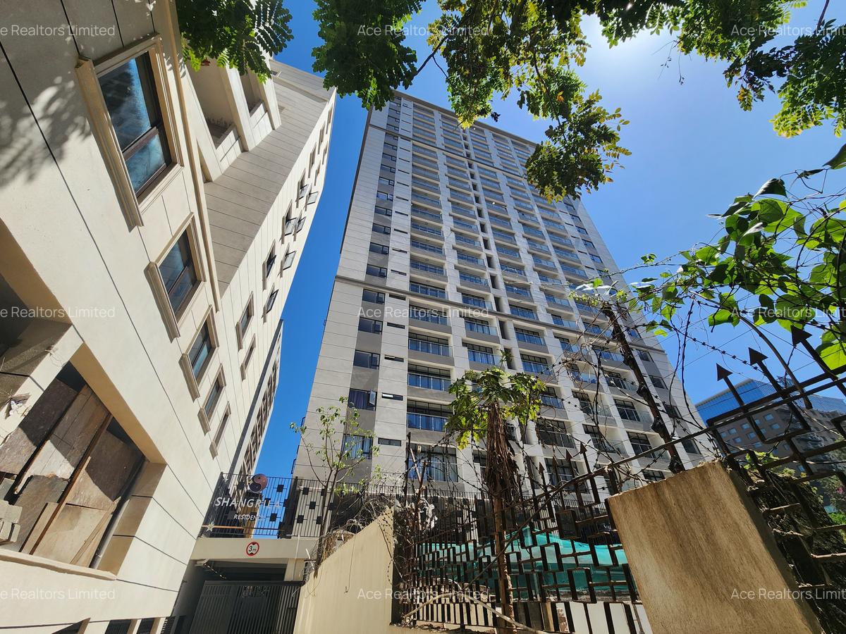 2 Bed Apartment with En Suite at Westlands Road - 15