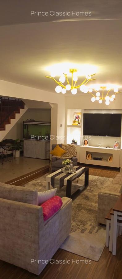 5 Bed Townhouse with En Suite in Lavington - 4