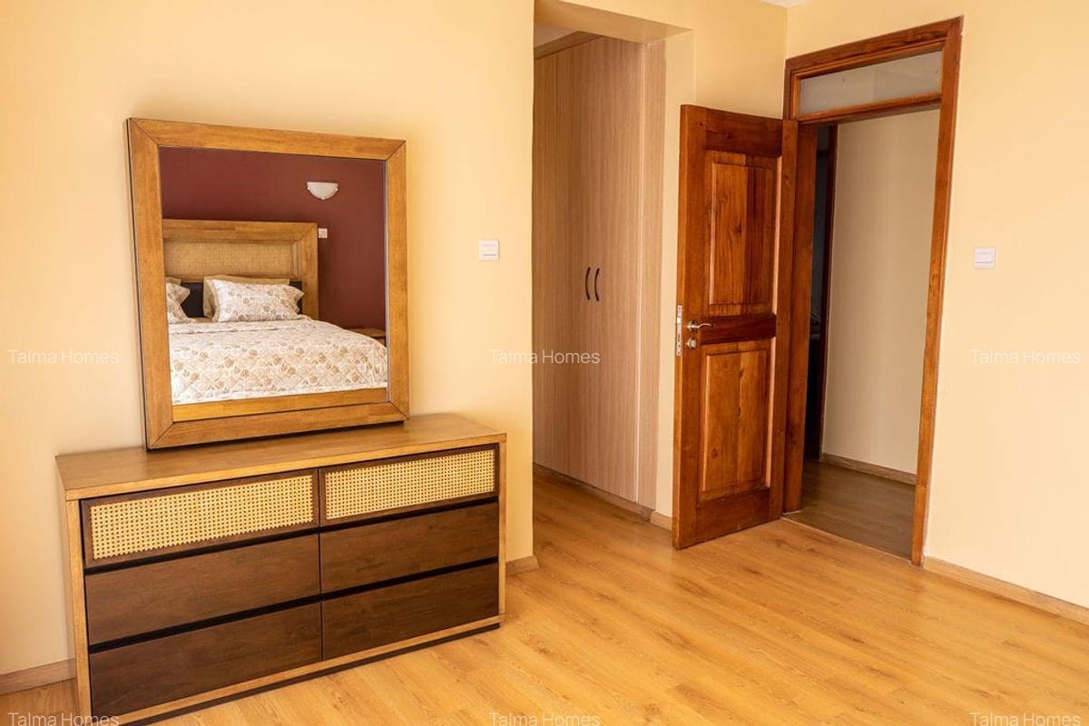 3 Bed Apartment with En Suite at Off Parklands Road - 19