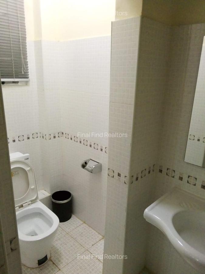 2 Bed House with En Suite in Nyari - 17