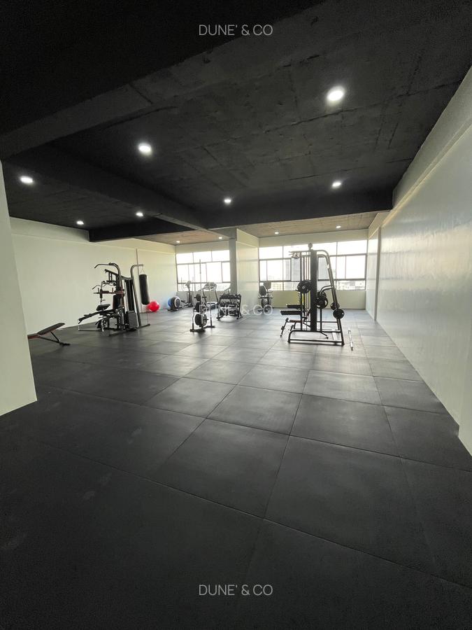 4 Bed Apartment with En Suite in Westlands Area - 2