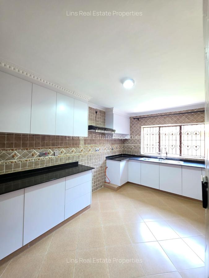 4 Bed Townhouse with En Suite in Kilimani - 8
