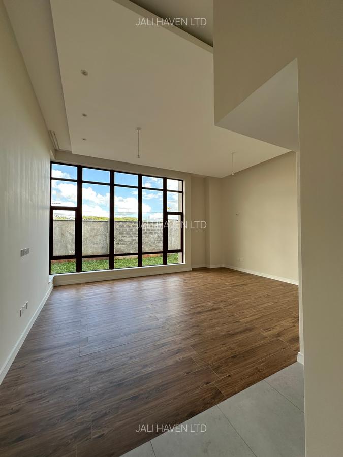 4 Bed Villa with En Suite in Langata - 2
