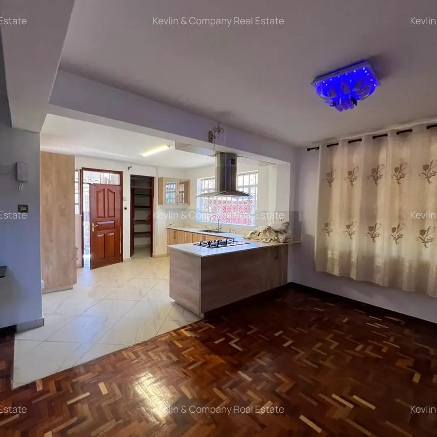 5 Bed Villa with En Suite in Runda - 9