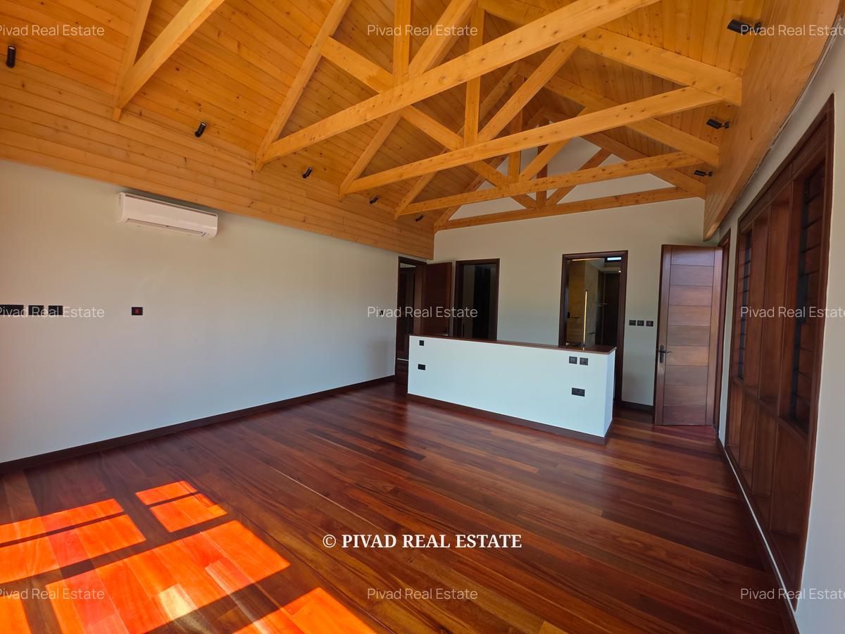 4 Bed House with Swimming Pool in Runda - 12