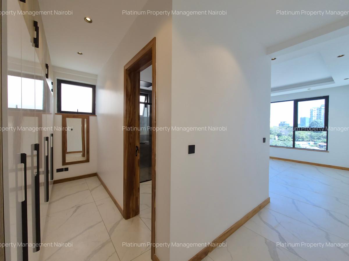 2 Bed Apartment with En Suite at Peponi Rd - 10