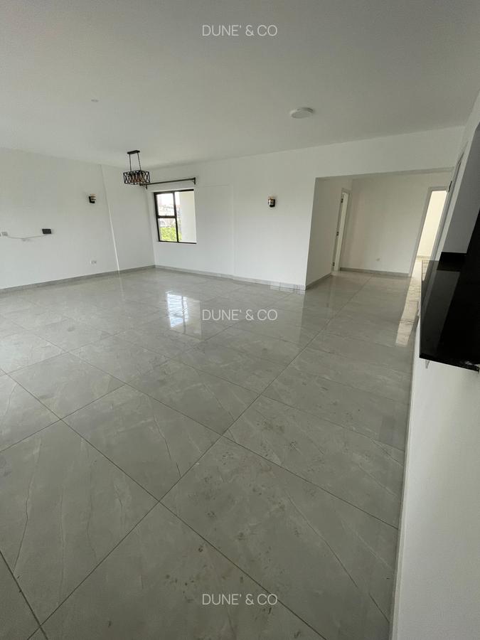 3 Bed Apartment with En Suite in Westlands Area - 3