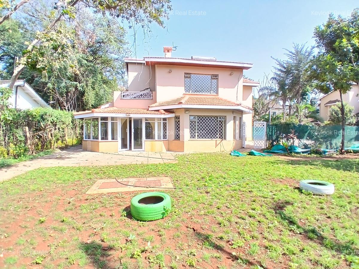4 Bed Townhouse with En Suite at Lavington Green - 1