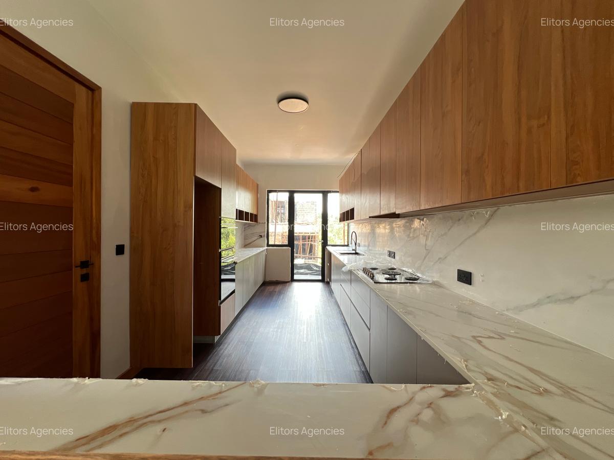 4 Bed Townhouse with En Suite at Kirawa Road - 2
