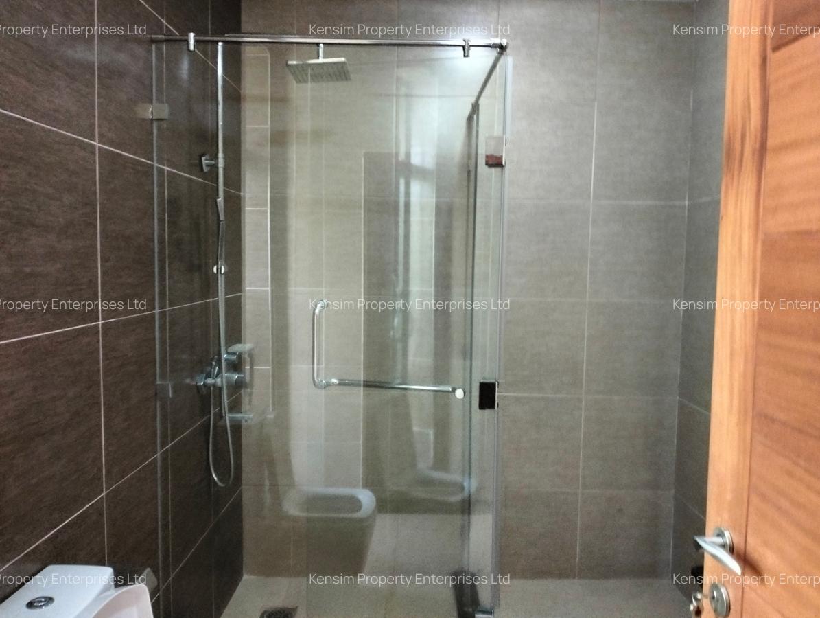 4 Bed Townhouse with En Suite in Runda - 9