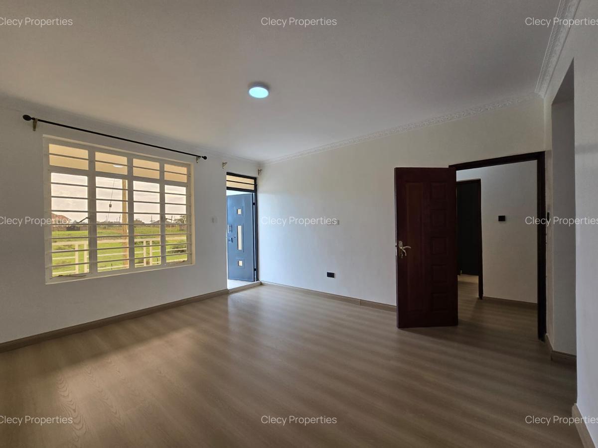 5 Bed House with En Suite at Tola - 11