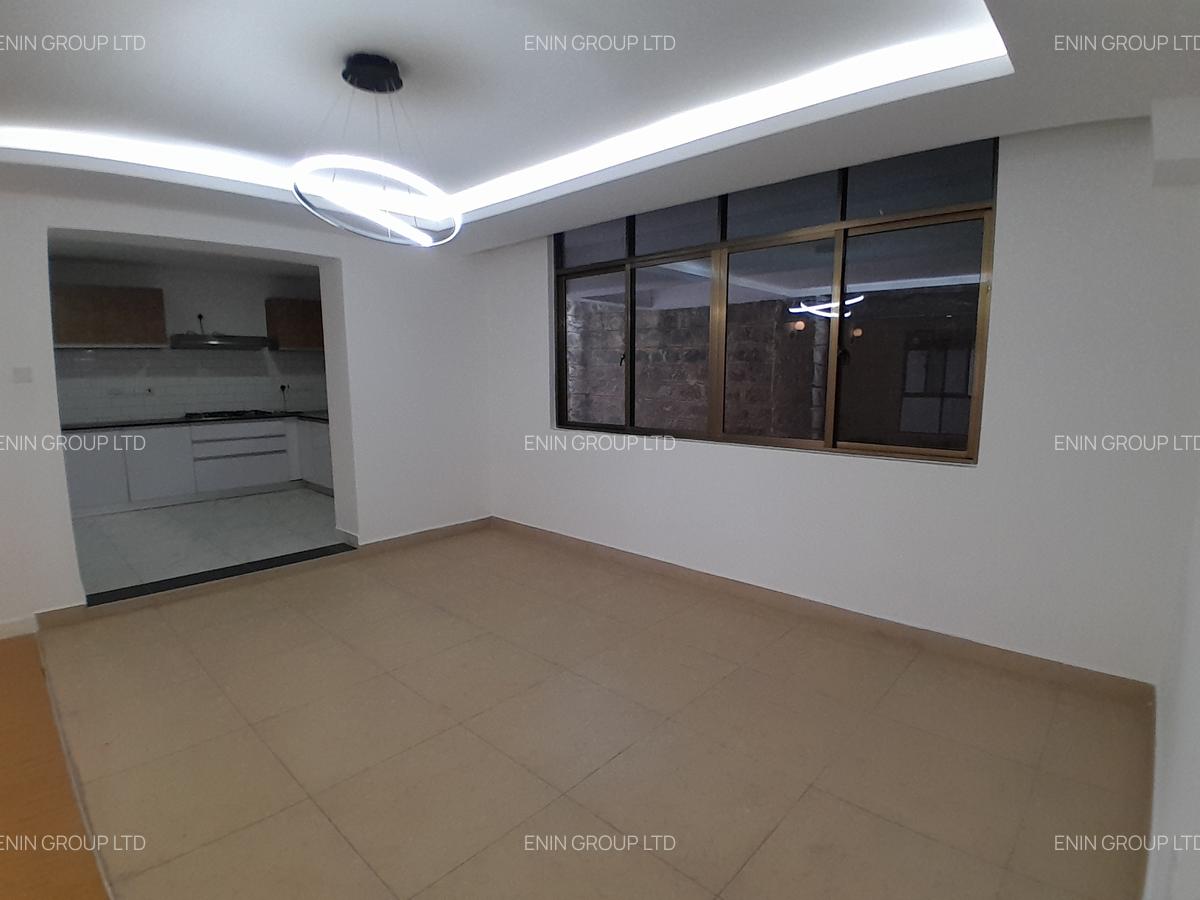 3 Bed Apartment with En Suite in Lavington - 1