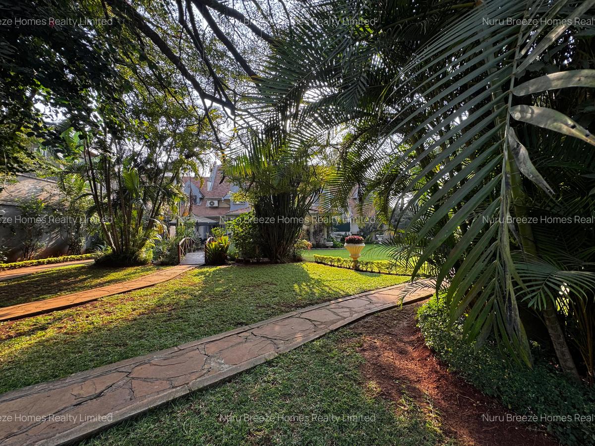 5 Bed House with En Suite in Thigiri - 4