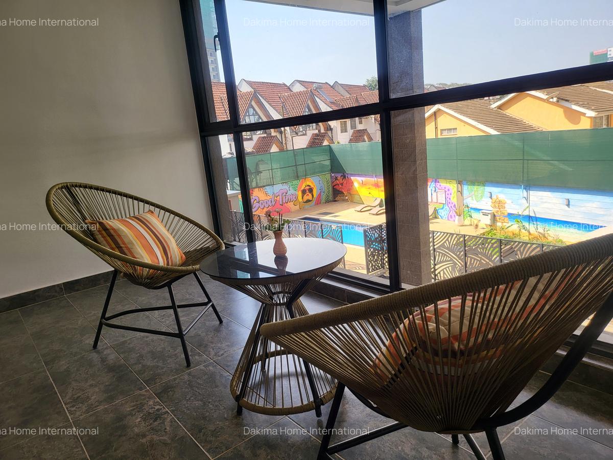 Serviced 1 Bed Apartment with En Suite in Brookside - 16