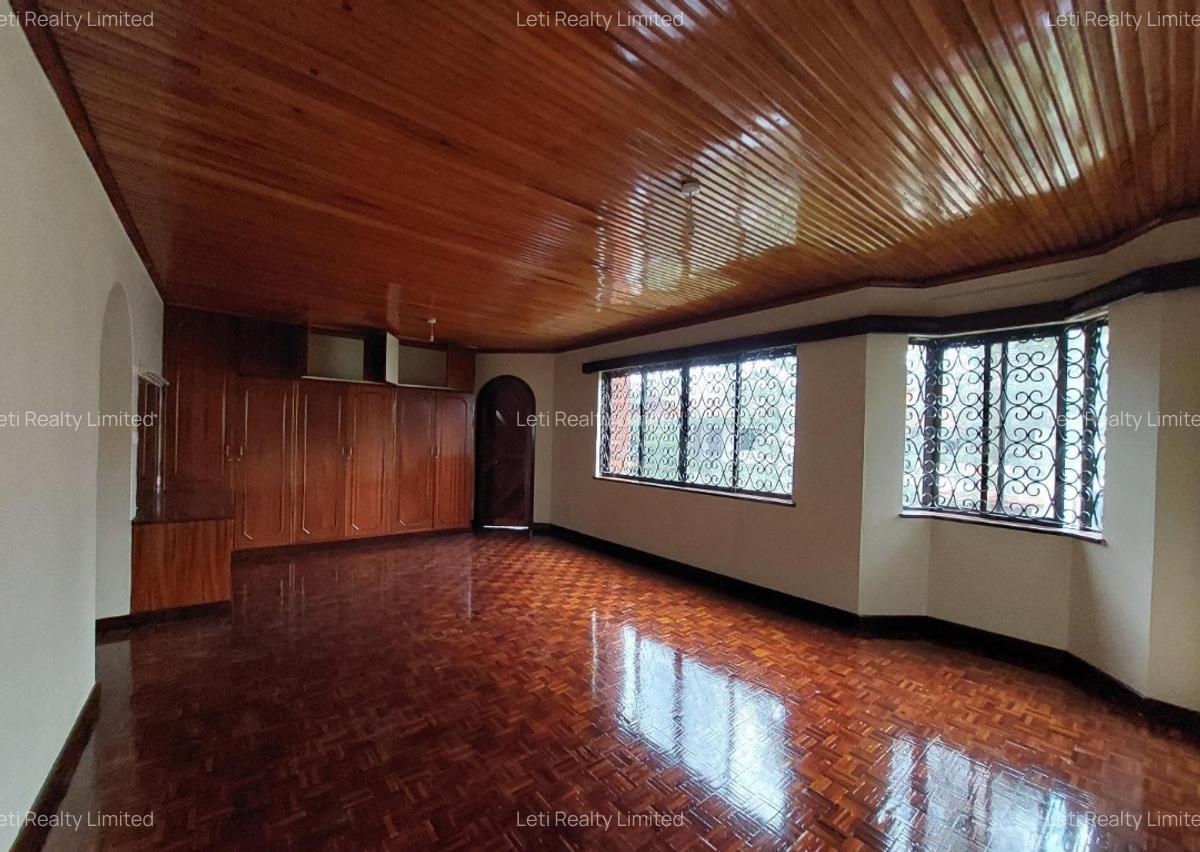 5 Bed Townhouse with En Suite in Kilimani - 9