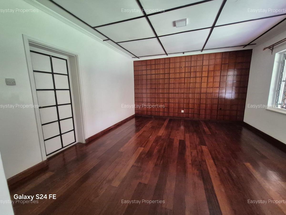 4 Bed House with En Suite in Thigiri - 4
