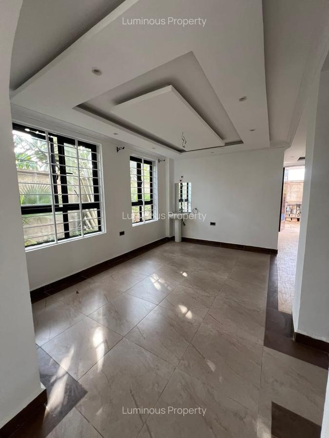 5 Bed House with En Suite at Kamakis - 5