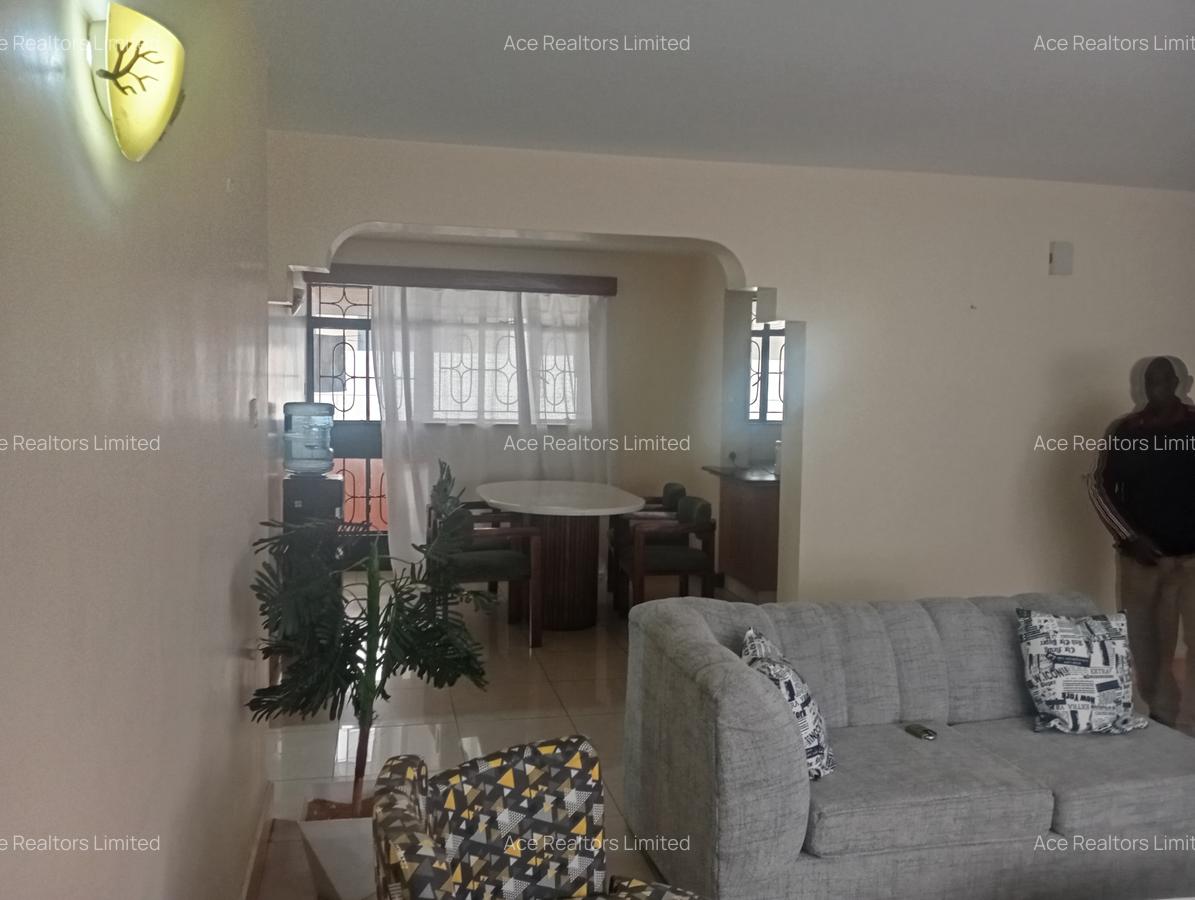 3 Bed Apartment with En Suite at Westlands Road - 10