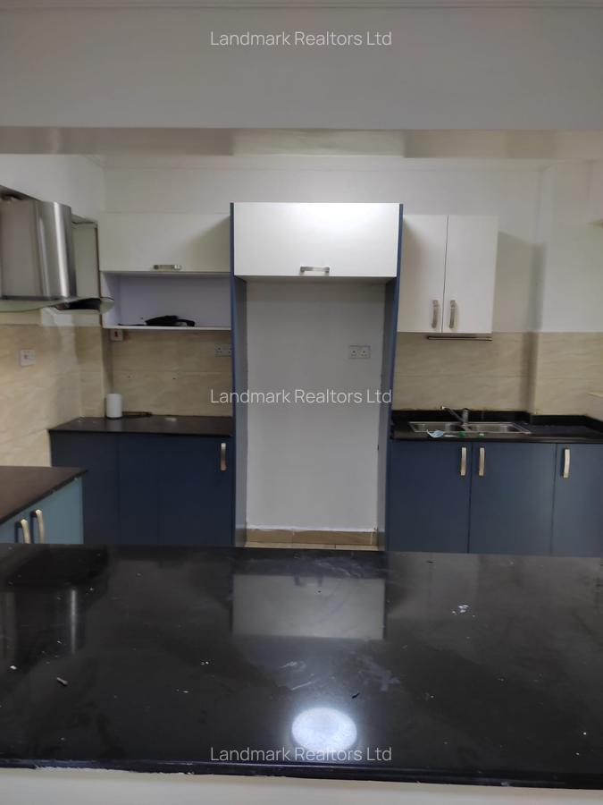 3 Bed Apartment with En Suite at Naivasha Road - 8