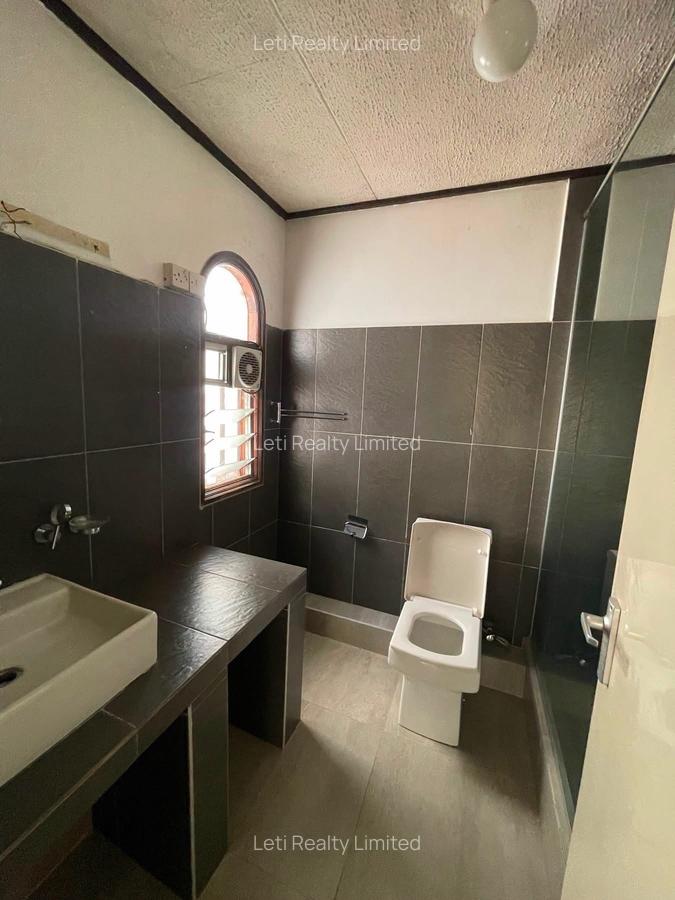 4 Bed Townhouse with En Suite in Kileleshwa - 7