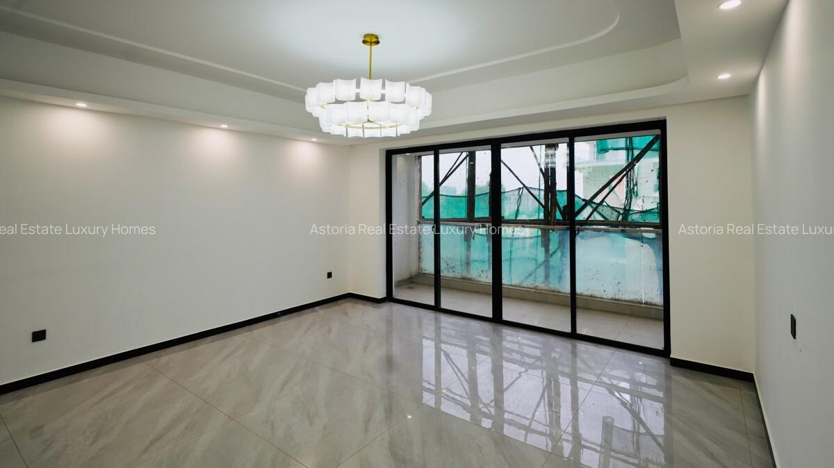 3 Bed Apartment with En Suite at 2026-107 3 Bed - 4