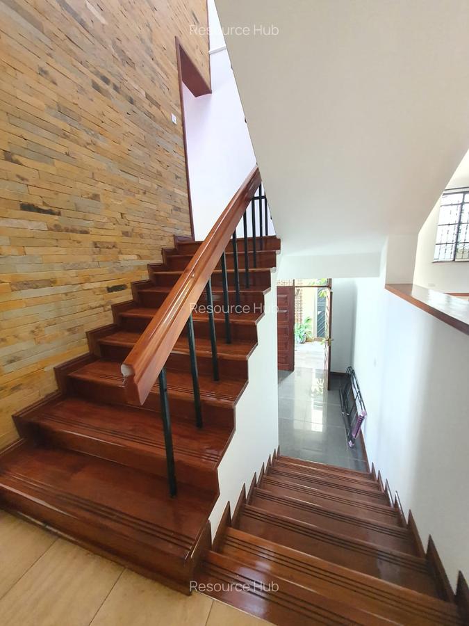 4 Bed Townhouse with En Suite at Shanzu Road - 10