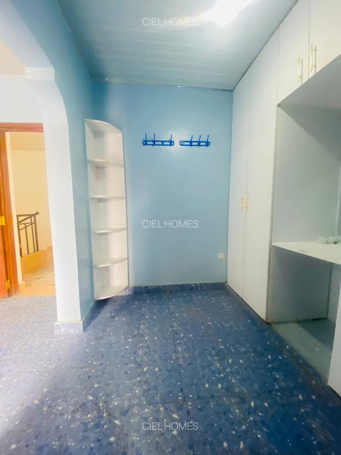 4 Bed Townhouse with Staff Quarters at Parliament Road - 18