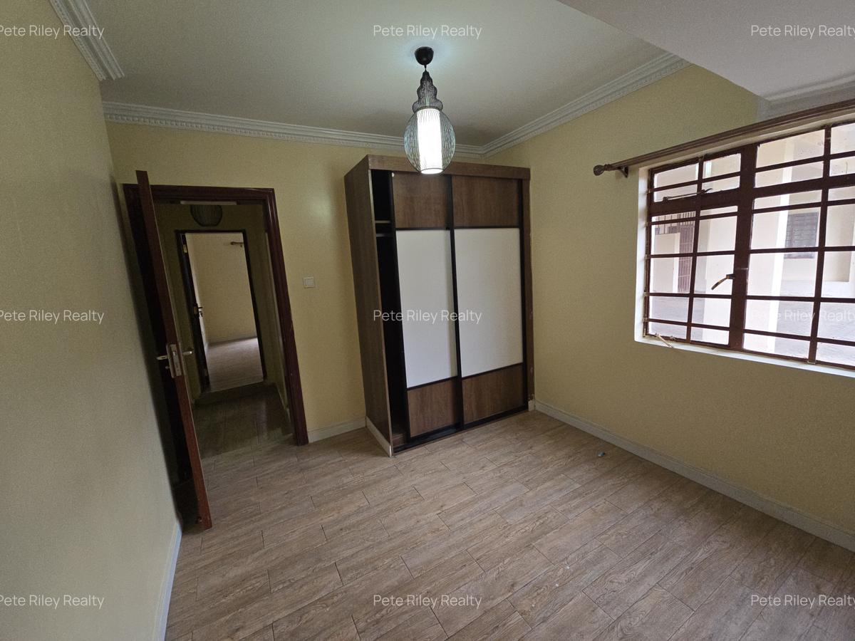 2 Bed Apartment with Swimming Pool at Ole Dume Rd - 13
