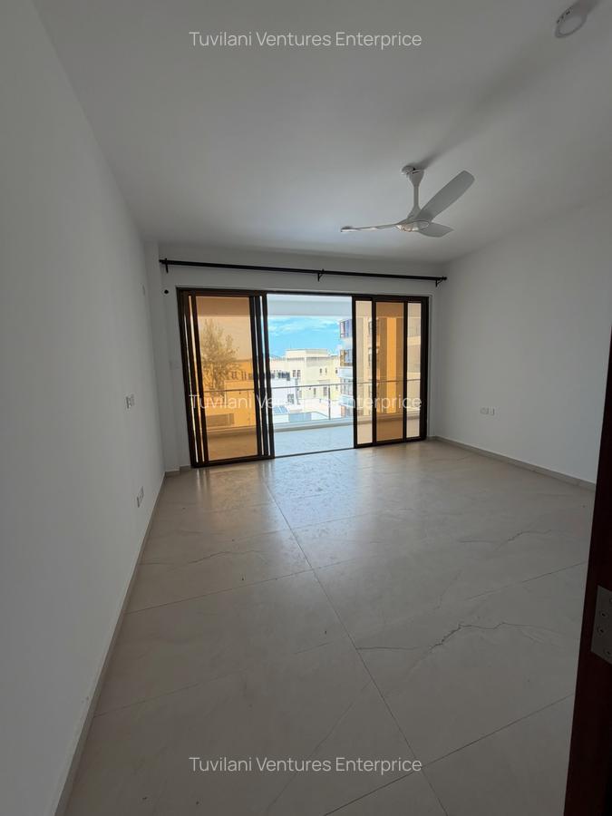 Serviced 3 Bed Apartment with En Suite at Nyali Mombasa - 17
