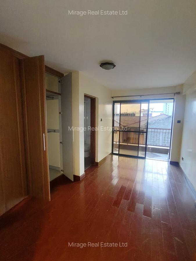 3 Bed Apartment with En Suite in Westlands Area - 13