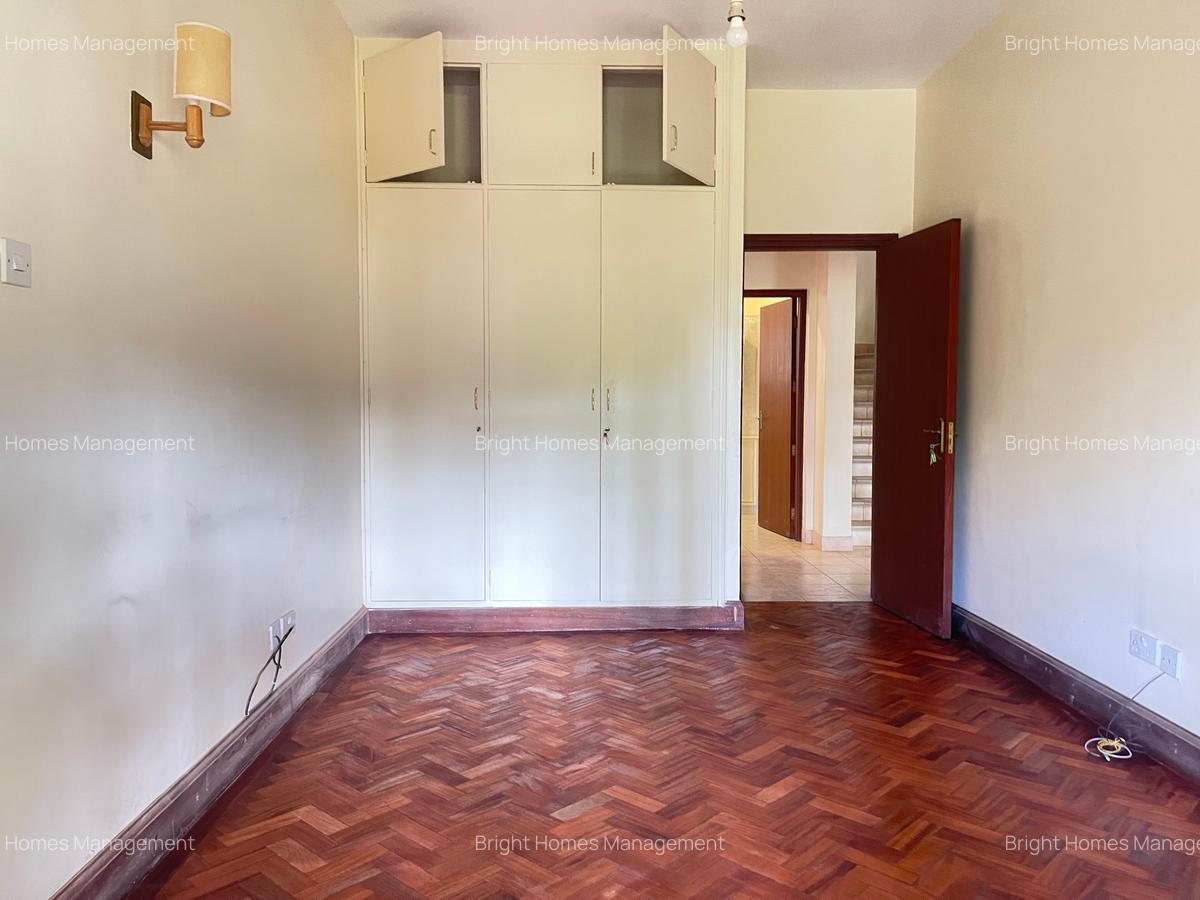 4 Bed Townhouse with En Suite in Kilimani - 13