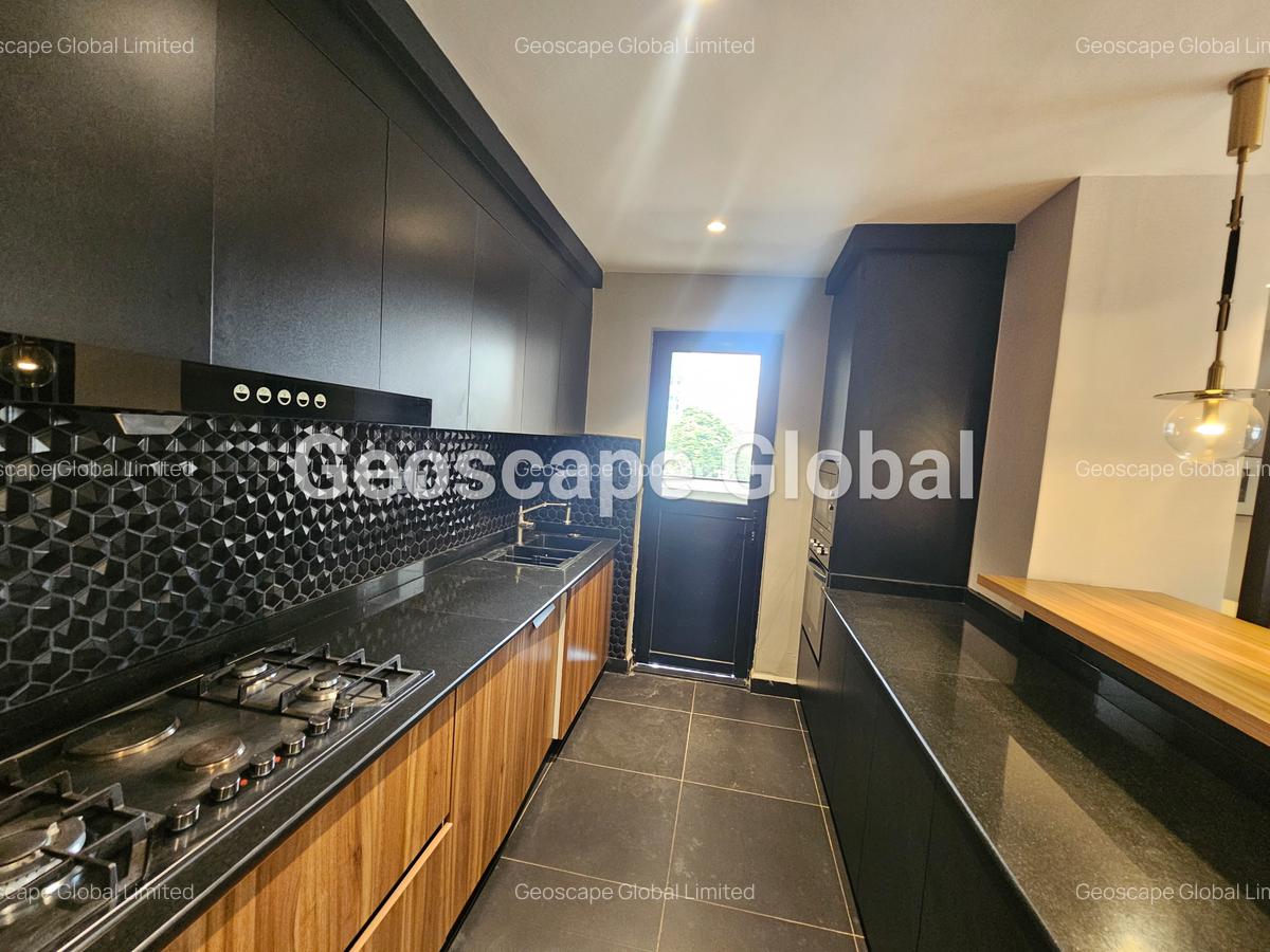 Furnished 2 Bed Apartment with En Suite in Spring Valley - 4