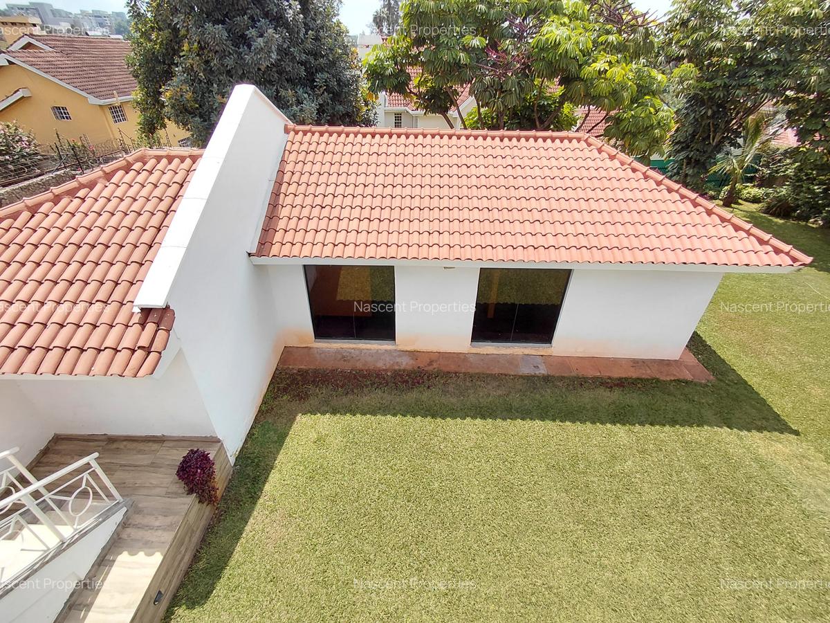 4 Bed House with En Suite in Runda - 20