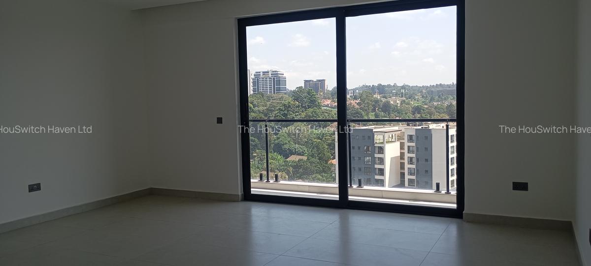 3 Bed Apartment with En Suite at Brookside Gardens - 7