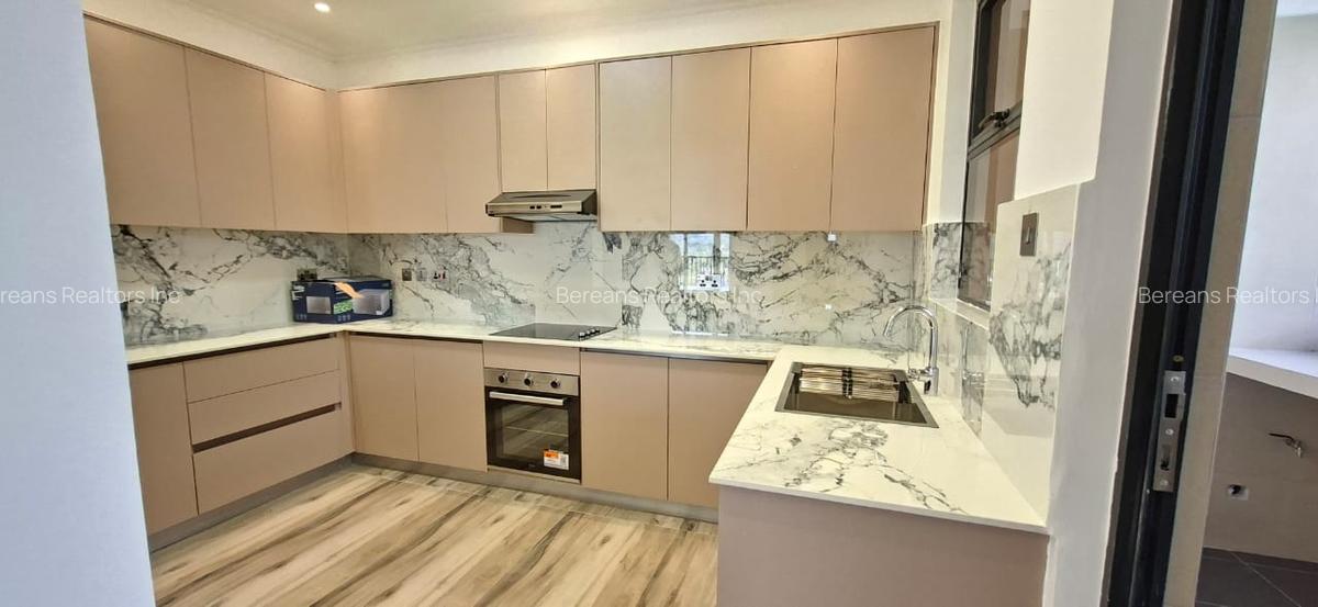 2 Bed Apartment with En Suite in Westlands Area - 2