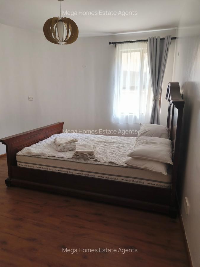 Serviced 3 Bed Apartment with En Suite in Riverside - 13