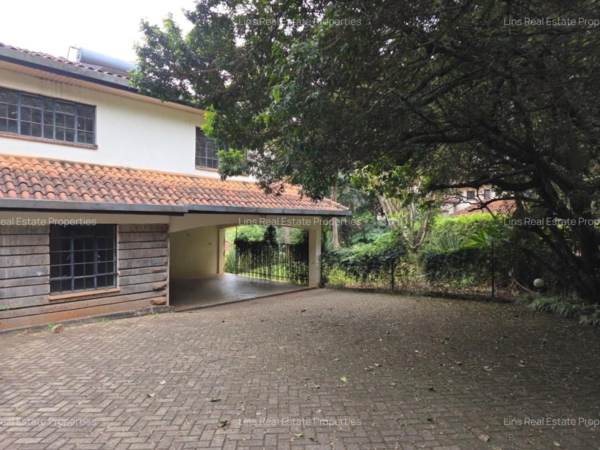 4 Bed Townhouse with En Suite in Kitisuru - 5