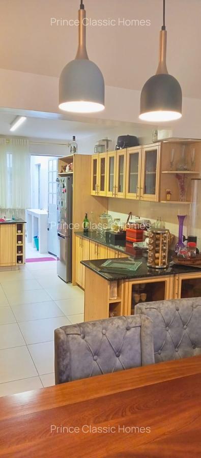 5 Bed Townhouse with En Suite in Lavington - 5