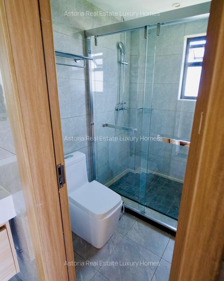 3 Bed Apartment with En Suite at 2026-384 - 3