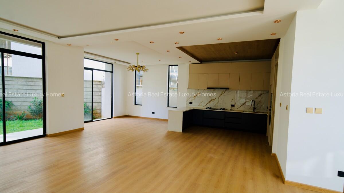 5 Bed Villa with En Suite at 2026-386 5 Bed - 3