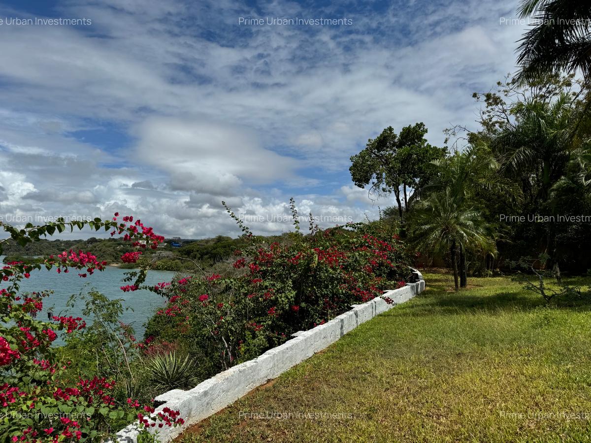 3 Bed Villa with En Suite at Kilifi Creek - 9