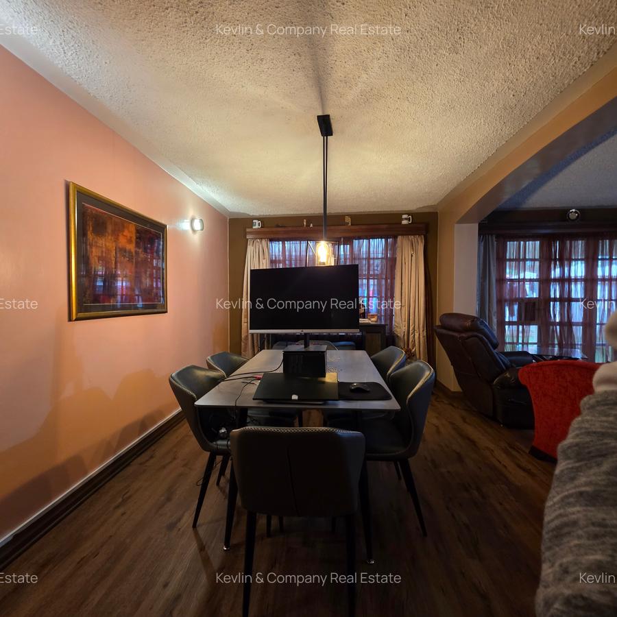 4 Bed Townhouse with En Suite in Lavington - 7