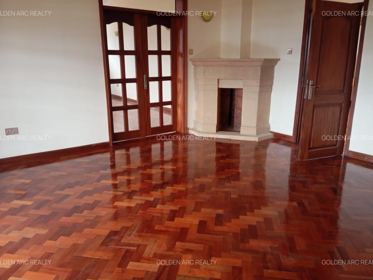 4 Bed Townhouse with En Suite in Karen - 4