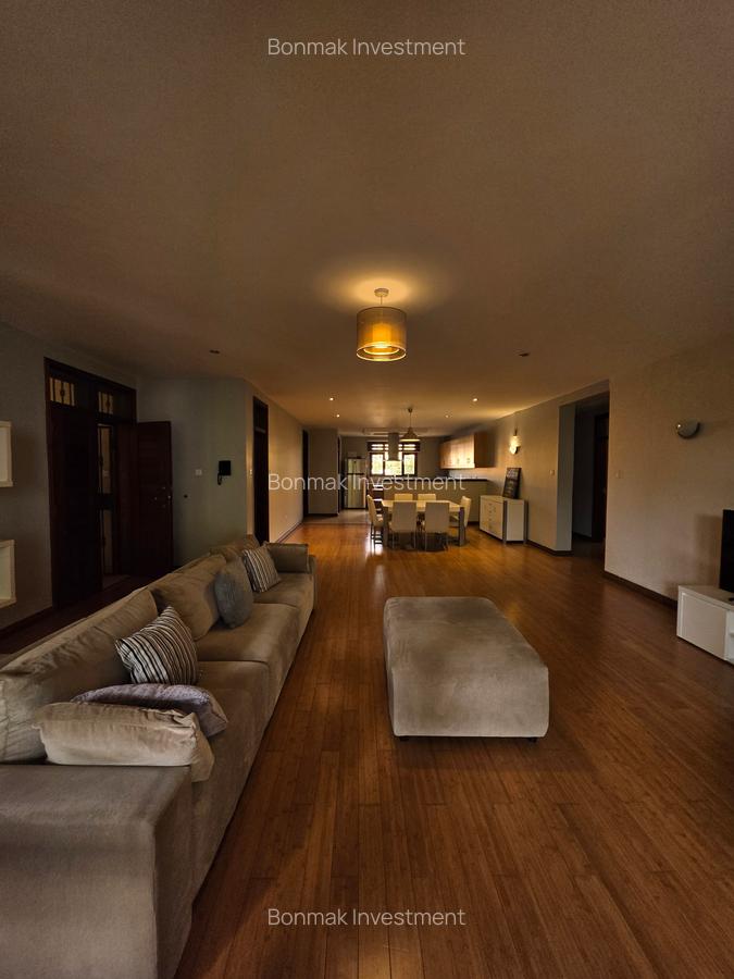 Furnished 3 Bed Apartment with En Suite at Riverside Drive - 18