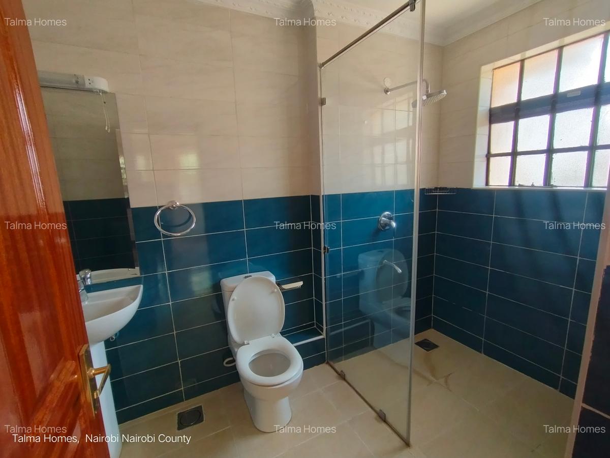 4 Bed Townhouse with En Suite at Off Convent Drive - 8
