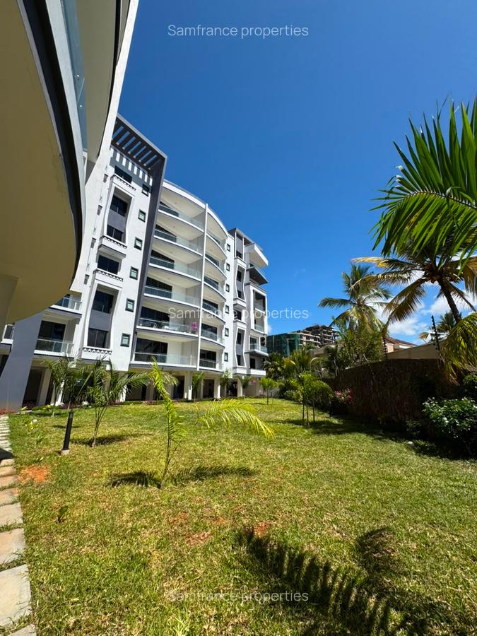 Serviced 3 Bed Apartment with En Suite at Mount Kenya Road - 2