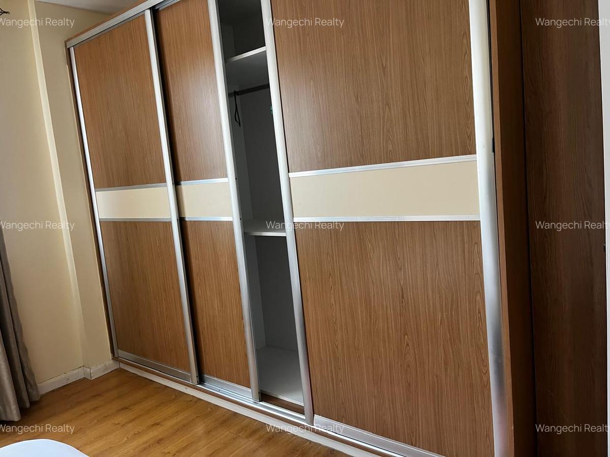 Serviced 3 Bed Apartment with En Suite at Brookside Drive - 14