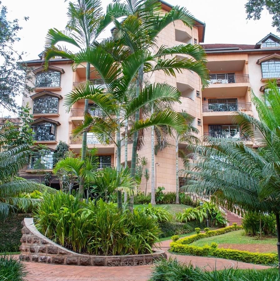 Furnished 3 Bed Apartment with En Suite in Brookside - 1